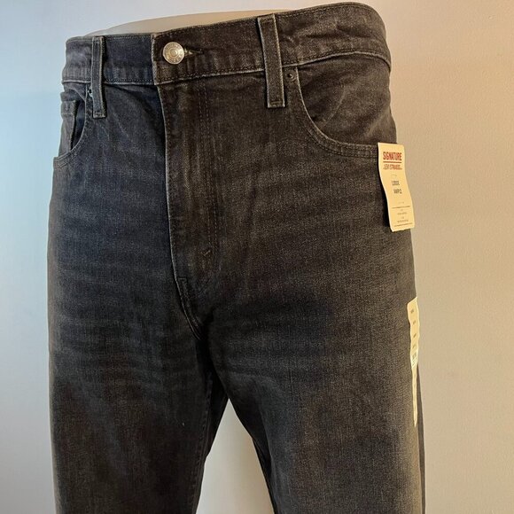 Signature by Levi Strauss & Co Men's Black Loose Jeans - Size 38 x 30 - NWT - Picture 3 of 8